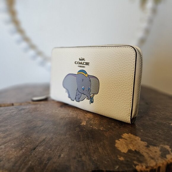 Disney Coach Dumbo Zip Wallet Ivory X Leather Accordion Long Wallet Logo Print - Picture 13 of 16
